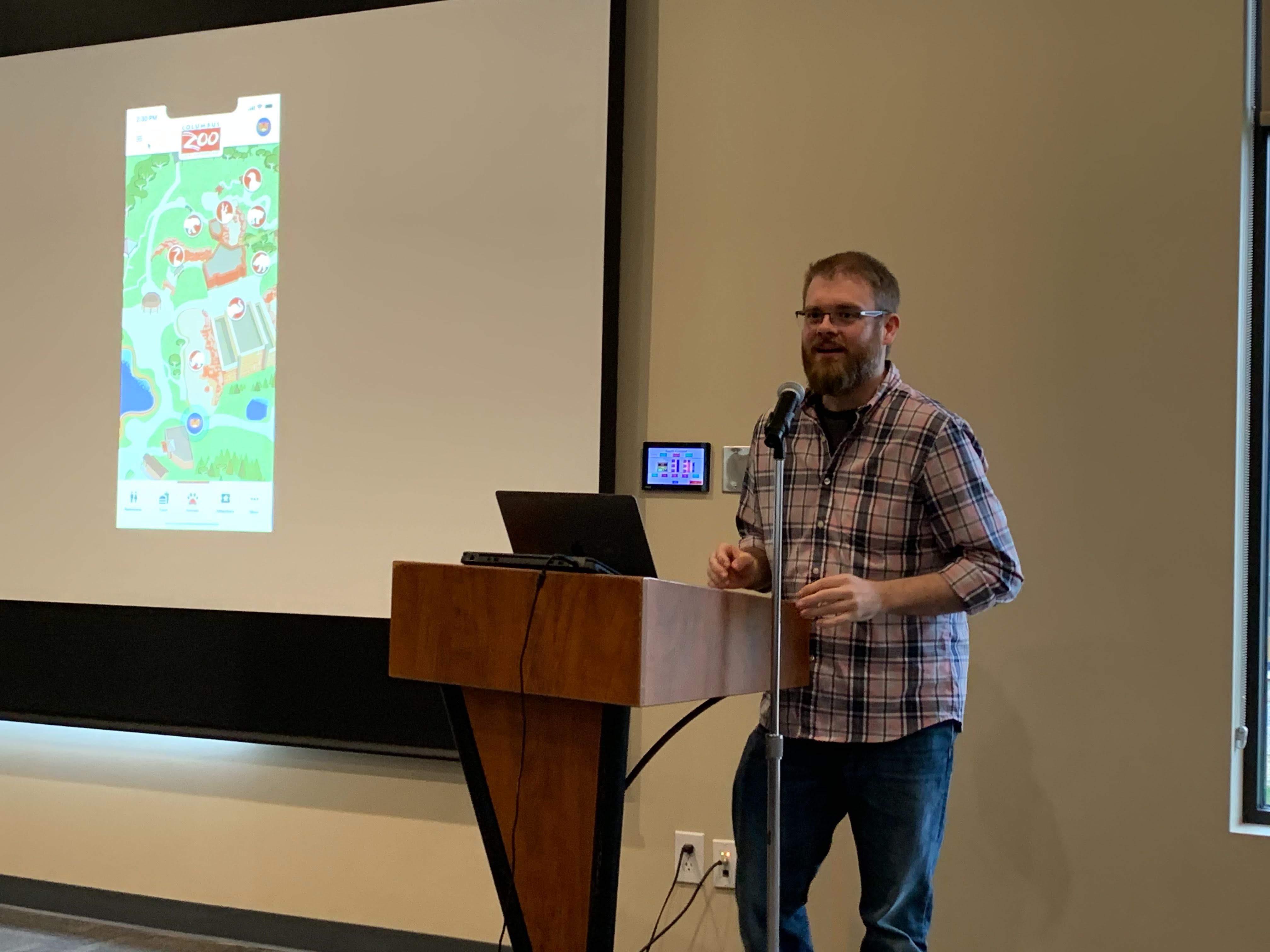 Photograph of Phil Carter presenting the mobile application at the Columbus Zoo.